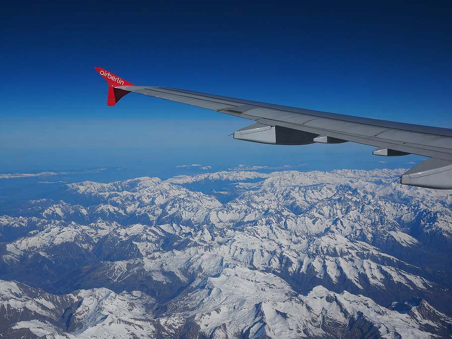 aerial-view-luftbildaufnahme-alpine-mountains